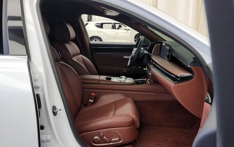 Genesis G90, 2022 год, 7 625 000 рублей, 10 фотография