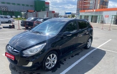 Hyundai Solaris II рестайлинг, 2011 год, 750 000 рублей, 1 фотография