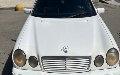 Mercedes-Benz E-Класс, 1996 год, 350 000 рублей, 1 фотография