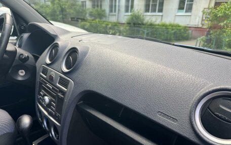 Ford Fusion I, 2010 год, 530 000 рублей, 2 фотография