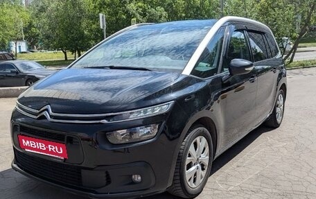 Citroen C4 Picasso II рестайлинг, 2017 год, 1 600 000 рублей, 3 фотография