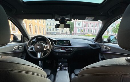 BMW 1 серия, 2020 год, 4 800 000 рублей, 13 фотография