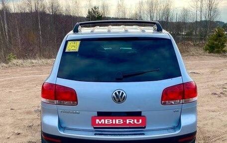 Volkswagen Touareg III, 2004 год, 1 000 000 рублей, 18 фотография