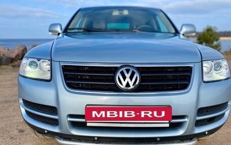 Volkswagen Touareg III, 2004 год, 1 000 000 рублей, 38 фотография