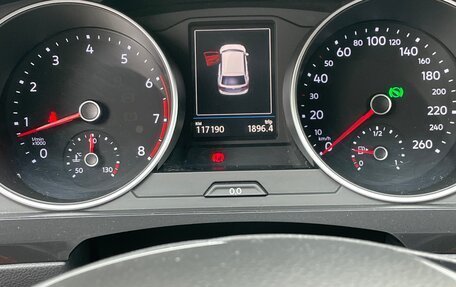 Volkswagen Tiguan II, 2019 год, 2 200 000 рублей, 2 фотография