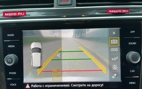 Volkswagen Tiguan II, 2019 год, 2 200 000 рублей, 4 фотография