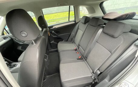 Volkswagen Tiguan II, 2019 год, 2 200 000 рублей, 15 фотография