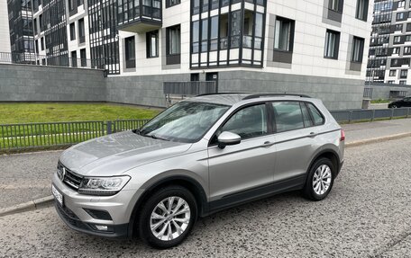 Volkswagen Tiguan II, 2019 год, 2 200 000 рублей, 24 фотография