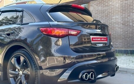 Infiniti FX II, 2011 год, 2 400 000 рублей, 15 фотография