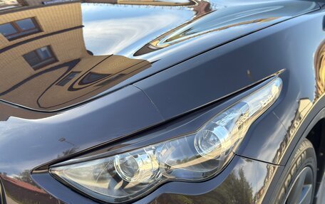 Infiniti FX II, 2011 год, 2 400 000 рублей, 19 фотография