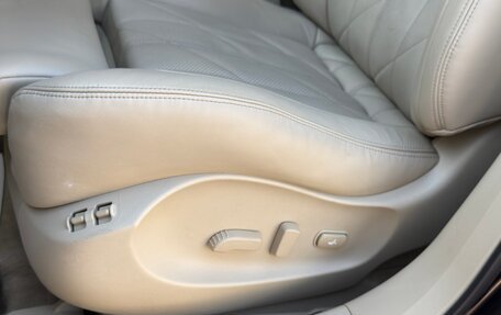 Infiniti FX II, 2011 год, 2 400 000 рублей, 24 фотография
