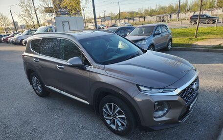 Hyundai Santa Fe IV, 2019 год, 3 000 000 рублей, 2 фотография