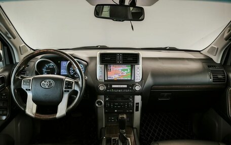 Toyota Land Cruiser Prado 150 рестайлинг 2, 2010 год, 2 388 000 рублей, 5 фотография