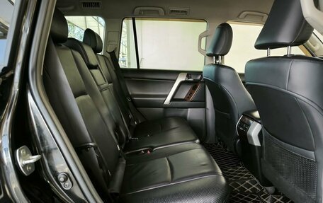 Toyota Land Cruiser Prado 150 рестайлинг 2, 2010 год, 2 388 000 рублей, 19 фотография