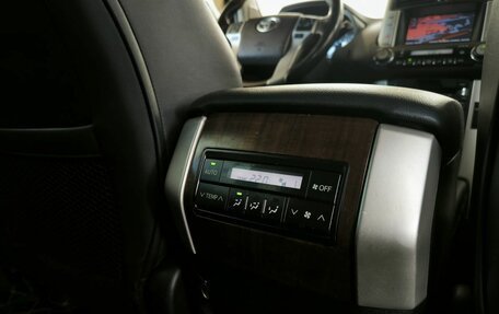 Toyota Land Cruiser Prado 150 рестайлинг 2, 2010 год, 2 388 000 рублей, 21 фотография