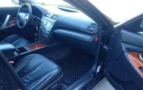 Toyota Camry, 2008 год, 1 000 000 рублей, 2 фотография