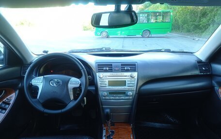 Toyota Camry, 2008 год, 1 000 000 рублей, 11 фотография