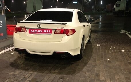 Honda Accord VIII рестайлинг, 2011 год, 1 250 000 рублей, 3 фотография