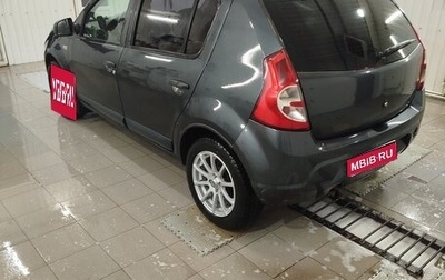 Renault Sandero I, 2010 год, 500 000 рублей, 1 фотография
