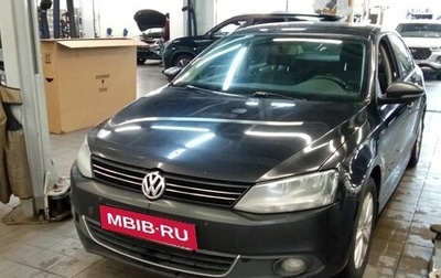 Volkswagen Jetta VI, 2013 год, 865 000 рублей, 1 фотография
