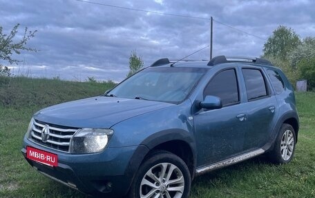 Renault Duster I рестайлинг, 2012 год, 800 000 рублей, 1 фотография