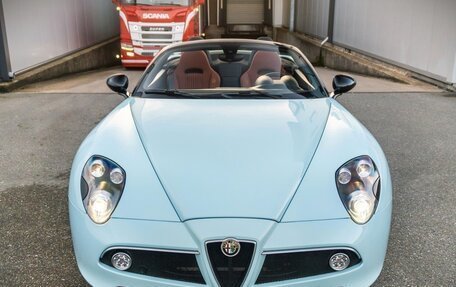 Alfa Romeo 8C Competizione, 2010 год, 43 000 000 рублей, 2 фотография