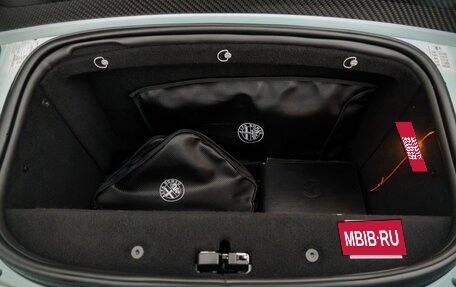 Alfa Romeo 8C Competizione, 2010 год, 43 000 000 рублей, 14 фотография