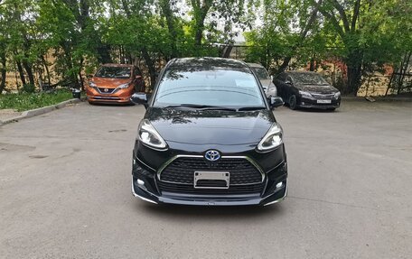 Toyota Sienta II, 2019 год, 1 730 000 рублей, 2 фотография