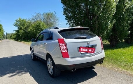 Cadillac SRX II рестайлинг, 2013 год, 905 000 рублей, 10 фотография