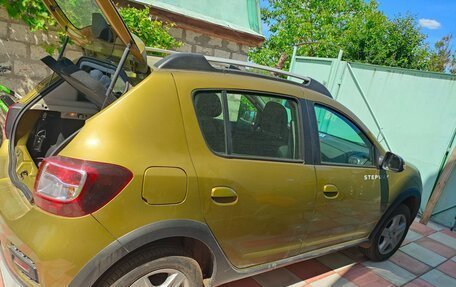 Renault Sandero II рестайлинг, 2016 год, 980 000 рублей, 3 фотография
