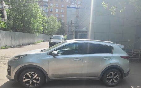 KIA Sportage IV рестайлинг, 2018 год, 2 200 000 рублей, 3 фотография