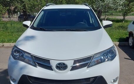 Toyota RAV4, 2014 год, 2 150 000 рублей, 3 фотография