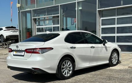 Toyota Camry, 2020 год, 3 150 000 рублей, 4 фотография