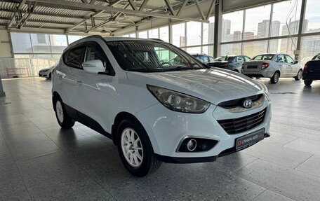 Hyundai ix35 I рестайлинг, 2010 год, 893 000 рублей, 3 фотография