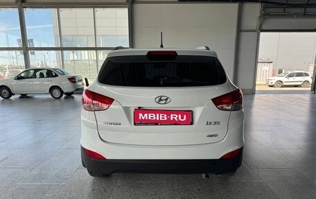 Hyundai ix35 I рестайлинг, 2010 год, 893 000 рублей, 7 фотография