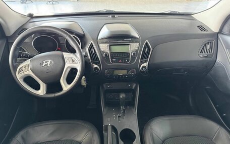 Hyundai ix35 I рестайлинг, 2010 год, 893 000 рублей, 9 фотография