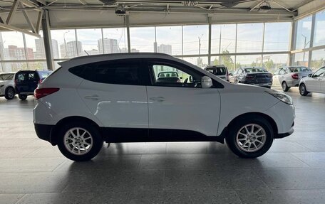 Hyundai ix35 I рестайлинг, 2010 год, 893 000 рублей, 11 фотография