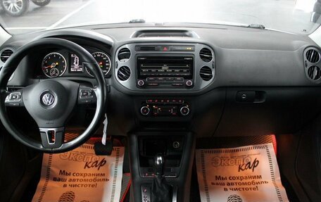Volkswagen Tiguan I, 2011 год, 935 000 рублей, 11 фотография