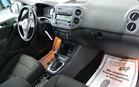 Volkswagen Tiguan I, 2011 год, 935 000 рублей, 12 фотография