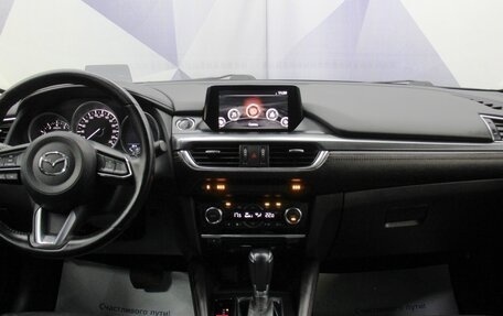 Mazda 6, 2017 год, 1 995 000 рублей, 13 фотография