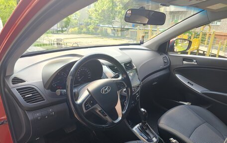 Hyundai Solaris II рестайлинг, 2015 год, 1 200 000 рублей, 13 фотография