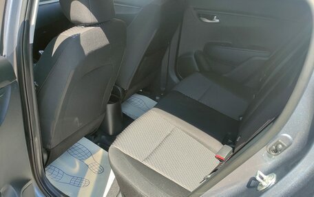 KIA Rio IV, 2018 год, 1 295 000 рублей, 8 фотография