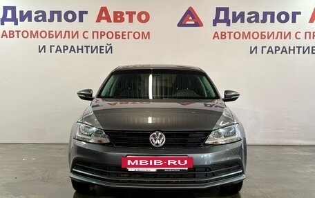 Volkswagen Jetta VI, 2015 год, 1 122 000 рублей, 2 фотография