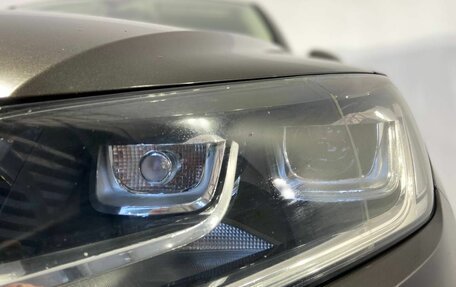 Volkswagen Touareg III, 2015 год, 1 999 000 рублей, 11 фотография