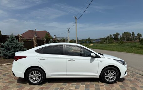 Hyundai Solaris II рестайлинг, 2019 год, 1 550 000 рублей, 3 фотография