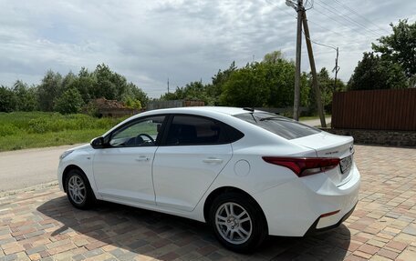 Hyundai Solaris II рестайлинг, 2019 год, 1 550 000 рублей, 6 фотография