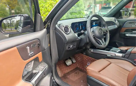 Mercedes-Benz GLB, 2022 год, 2 585 000 рублей, 11 фотография