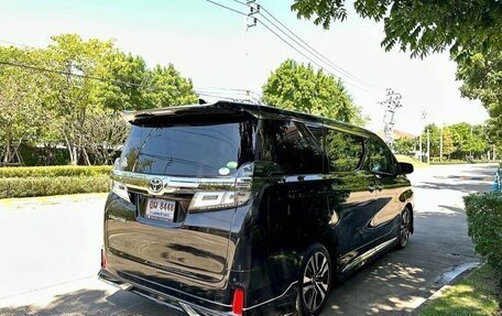 Toyota Vellfire II, 2021 год, 3 350 000 рублей, 4 фотография