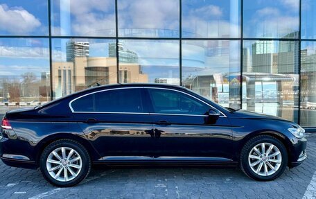 Volkswagen Passat B8 рестайлинг, 2015 год, 1 573 000 рублей, 3 фотография