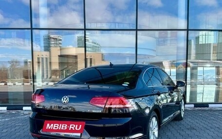 Volkswagen Passat B8 рестайлинг, 2015 год, 1 573 000 рублей, 4 фотография